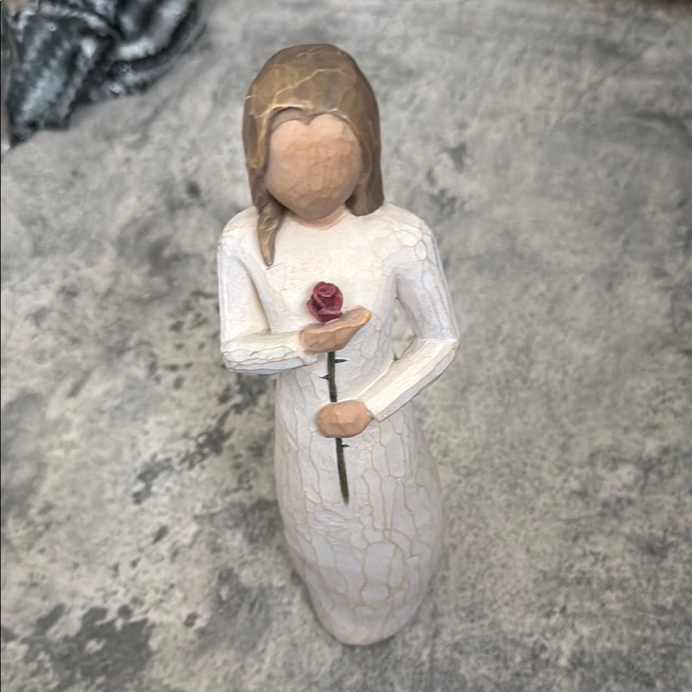 Willow Tree 'Love' 2003 ~9" tall